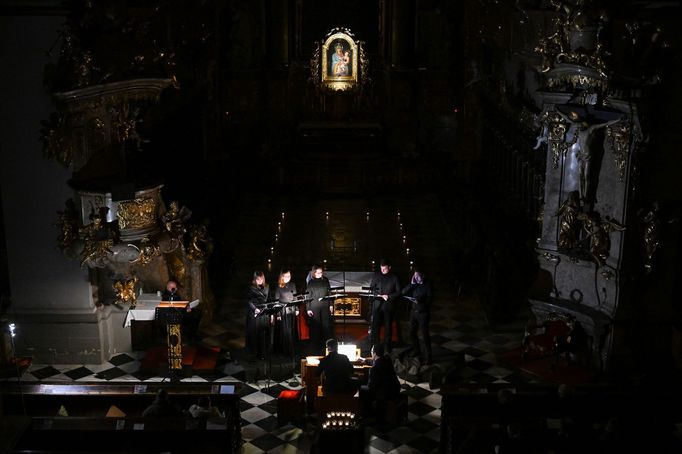 Snímek ze středečního koncertu v brněnském kostele Nanebevzetí Panny Marie.