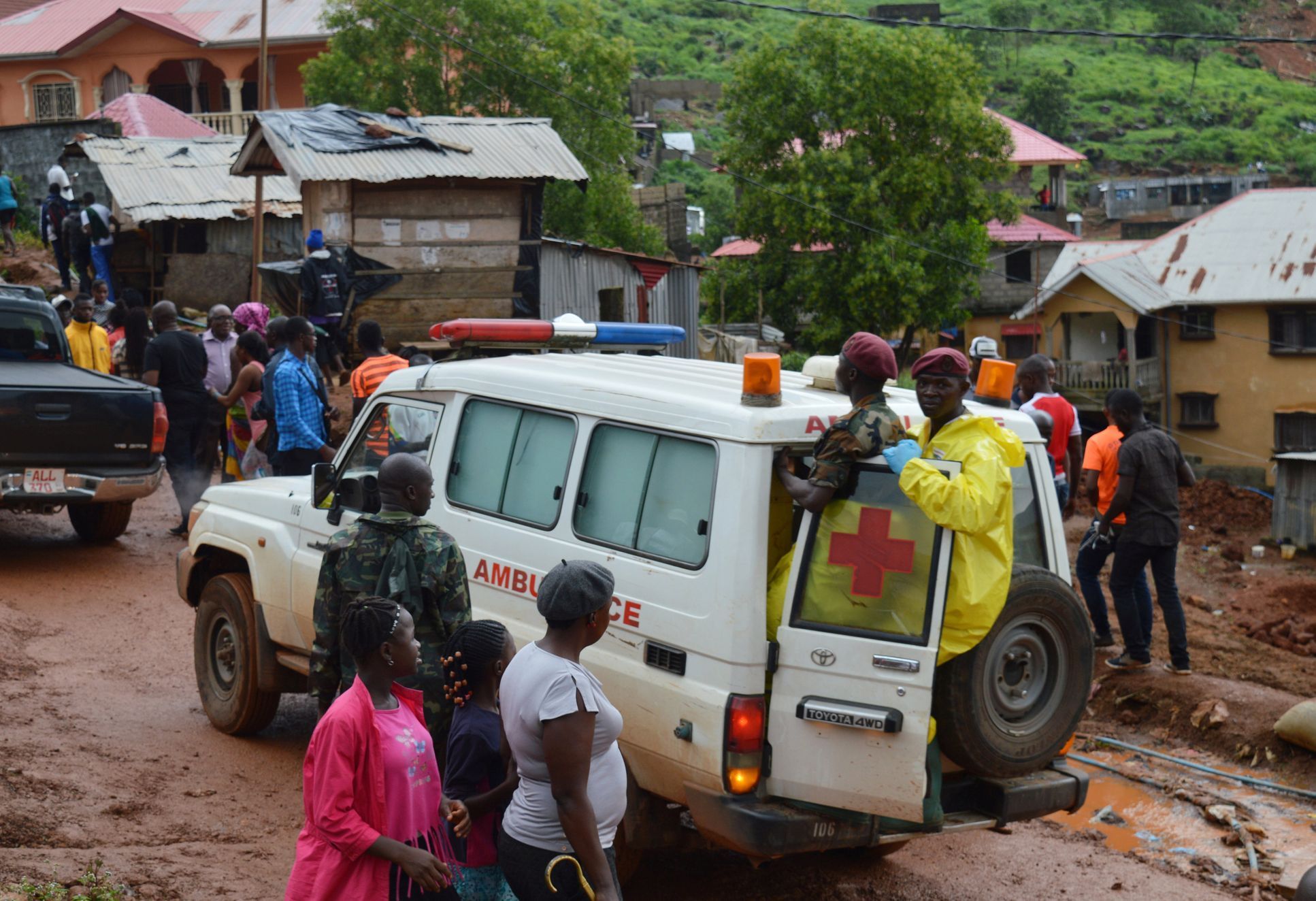 Sesuvy půdy ve Freetownu, Sierra Leone