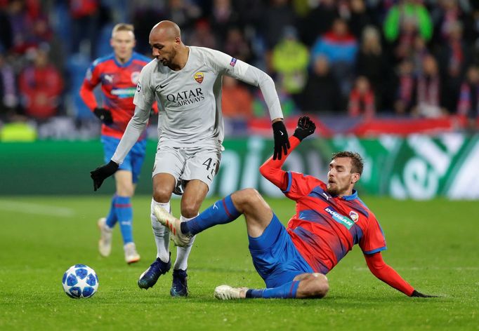 Viktoria Plzeň - AS Řím: Steven N'Zonzi a Tomáš Chorý