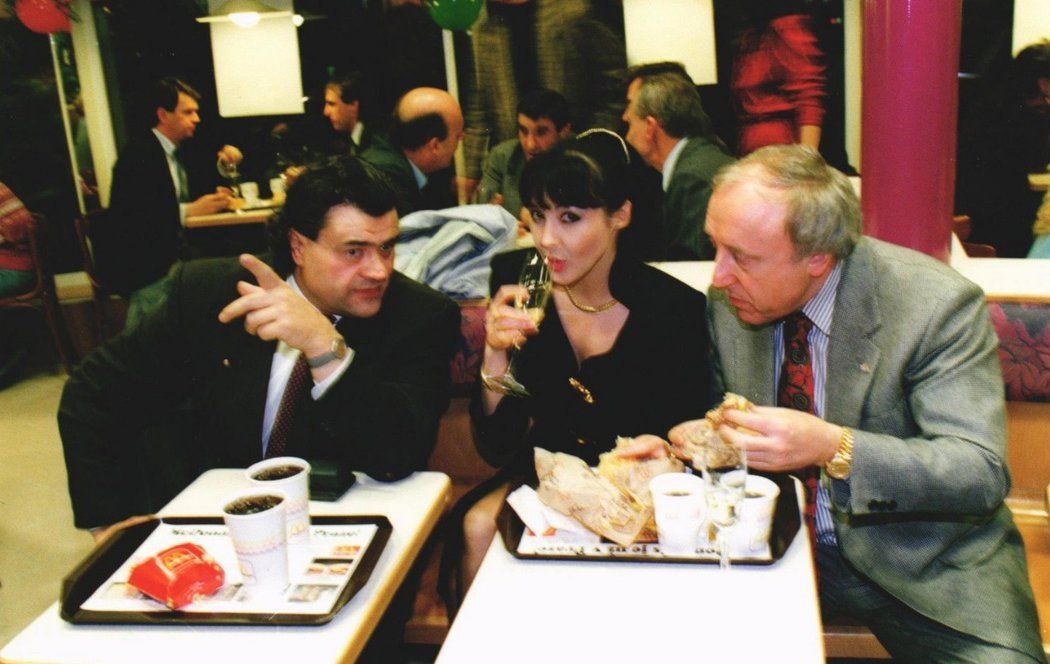 Jednorázové užití / Fotogalerie / Historie McDonald's / McDonald's CZ
