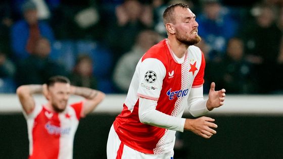 Tomáš Chorý v zápase LM Atalanta - Slavia Praha
