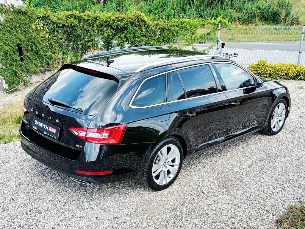 Panceřovaná Škoda Superb