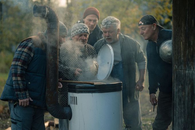 Děj filmu se odehrává na zabijačce na Osoblažsku. Nicméně zabijačka samotná se zde jeví pouze jako záminka pro zobrazení složitých rodinných vztahů.