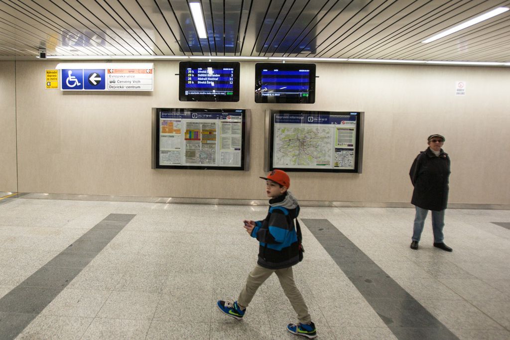 Otevření nového úseku metra