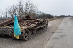 Kyjev se dohodl se separatisty na výměně zajatců, první se vrátí domů do Vánoc