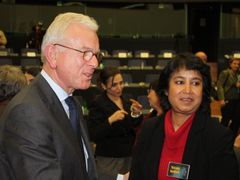 Taslima Nasrínová a předseda Evropského parlamentu Hans-Gert Pöttering