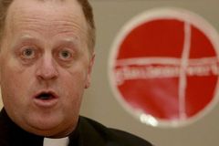 Rakouský kněz biskupem nebude. Jeho názory pobuřovaly
