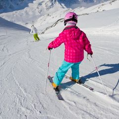 Zima, lyžování, děti