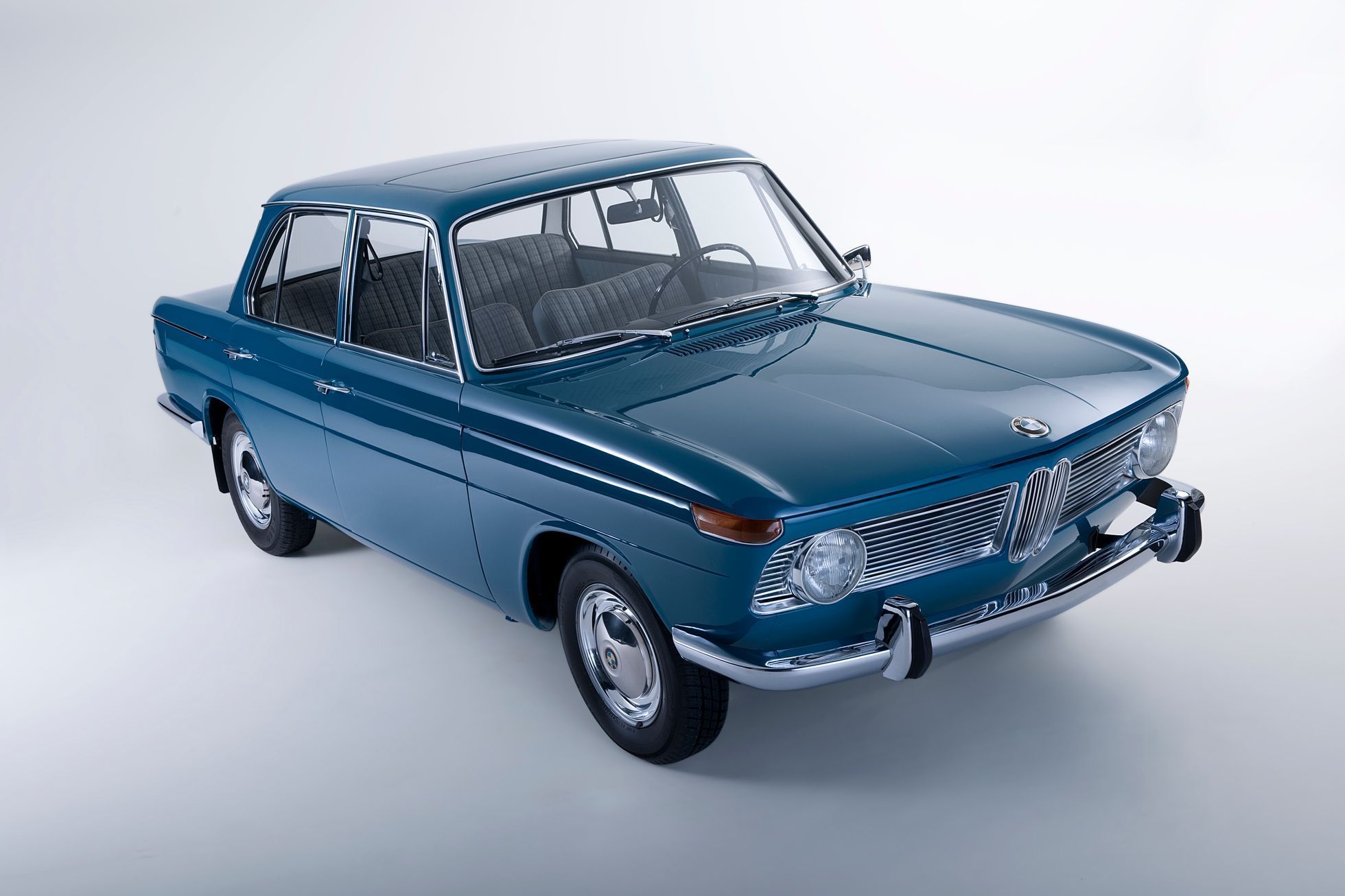 BMW 1500