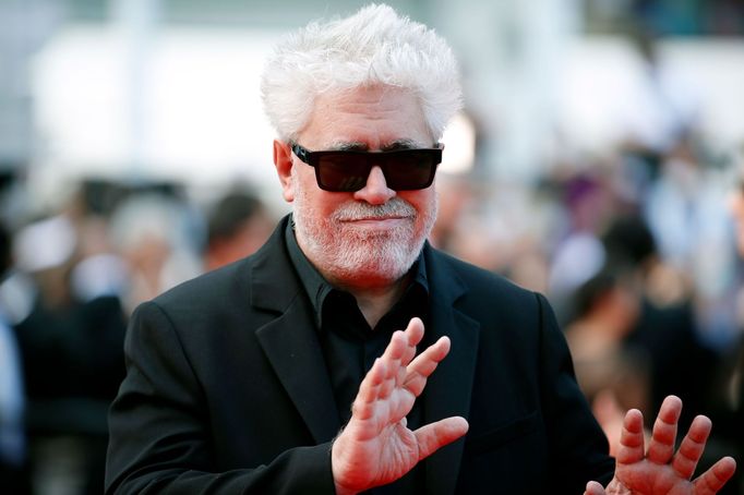 Režisér Pedro Almodóvar na festivalu v Cannes.