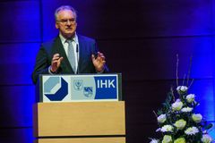 Premiéři východoněmeckých zemí zpochybňují účinnost sankcí proti Rusku. Jsou pro jejich zrušení
