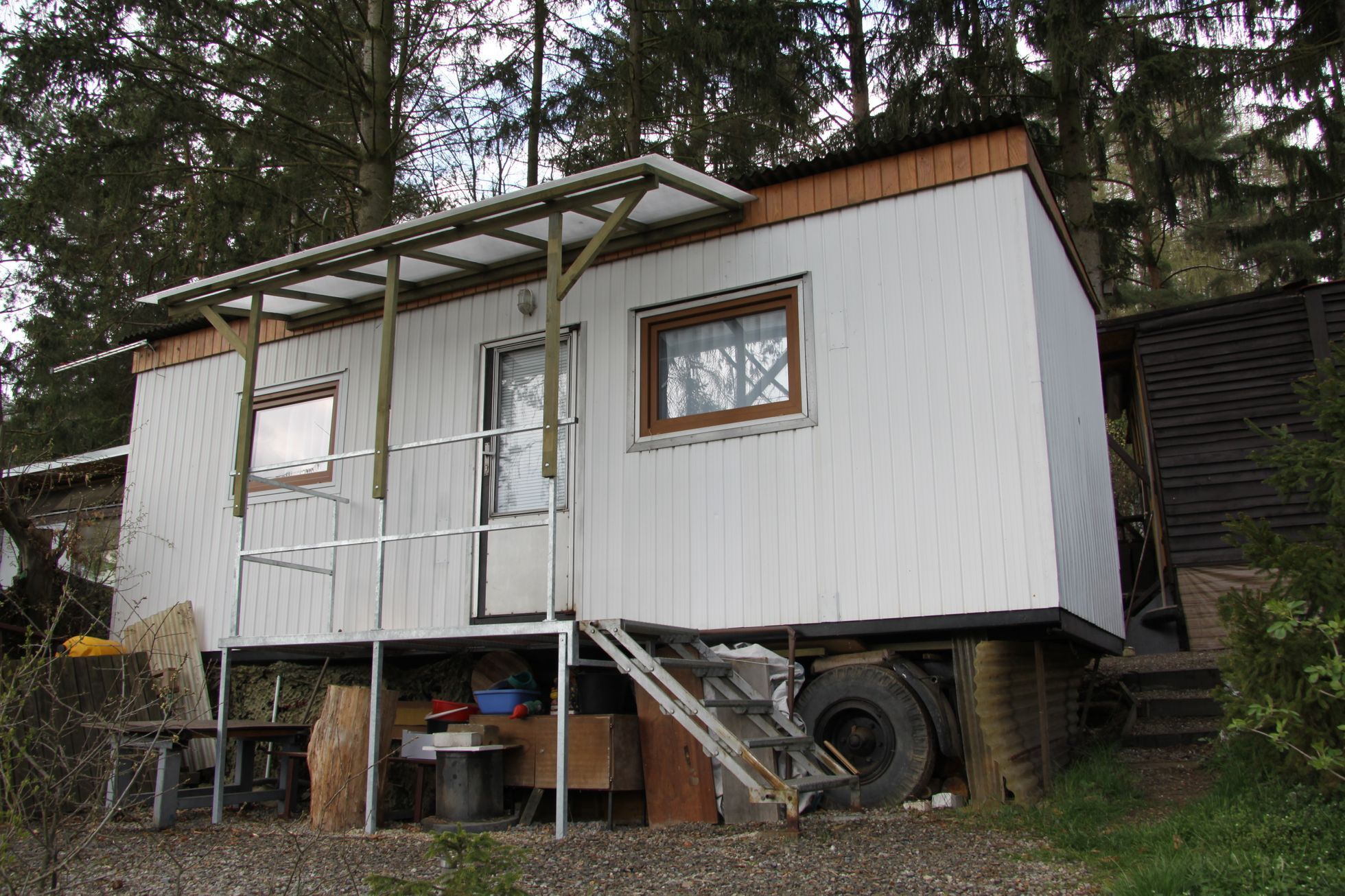 Chaty, chalupy, apartmány, rekreační zařízení