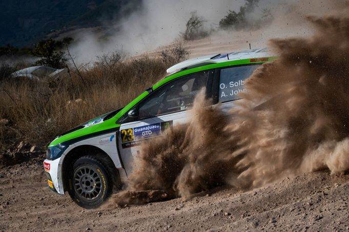 Oliver Solberg ve VW při Mexické rallye 2020