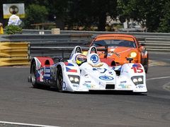 Alex Yoong za volantem Loly Judd české stáje Škoda Charouz Racing System při tréninku na závod 24 hodin v Le Mans.
