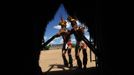 Yawalapiti men play the urua bamboo flute in the Xingu National Park, Mato Grosso State, May 7, 2012. In August the Yawalapiti tribe will hold the Quarup, which is a ritual held over several days to honour in death a person of great importance to them. This year the Quarup will be honouring two people - a Yawalapiti Indian who they consider a great leader, and Darcy Ribeiro, a well-known author, anthropologist and politician known for focusing on the relationship between native peoples and education in Brazil. Picture taken May 7, 2012. REUTERS/Ueslei Marcelino (BRAZIL - Tags: SOCIETY ENVIRONMENT TPX IMAGES OF THE DAY) ATTENTION EDITORS - PICTURE 07 28 FOR PACKAGE 'LIFE WITH YAWALAPITI TRIBE' Published: Kvě. 15, 2012, 5:09 odp.