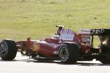 Zezadu připomíná nový vůz Ferrari pro příští sezonu staré časy formule 1.