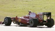 Zezadu připomíná nový vůz Ferrari pro příští sezonu staré časy formule 1.