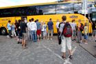 Norové zadržují autobus Student Agency, zatkli 2 řidiče