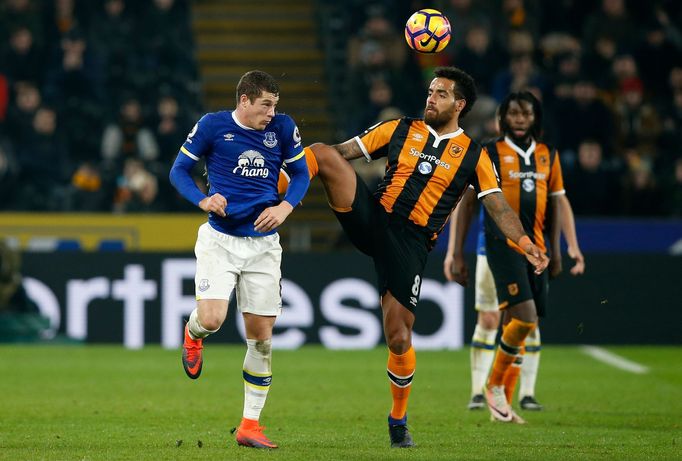 Ross Barkley (Everton), Tom Huddlestone (Hull City)