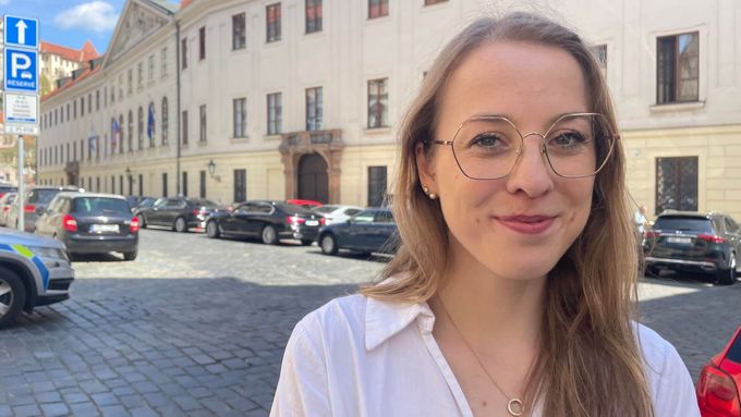 Aktuálně.cz mluvilo s Karolínou Kopka, která je obsahovou manažerkou nové organizace s názvem Česko, funguj!