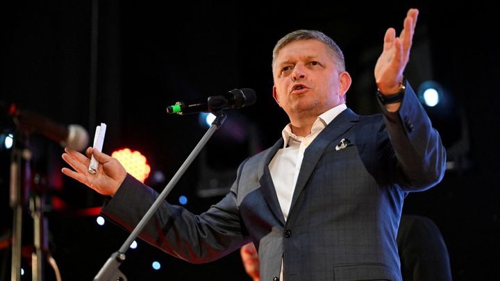Slovenské volby by vyhrál Ficův Směr, ukázal průzkum. Jeho náskok se ale tenčí; Zdroj foto: Reuters