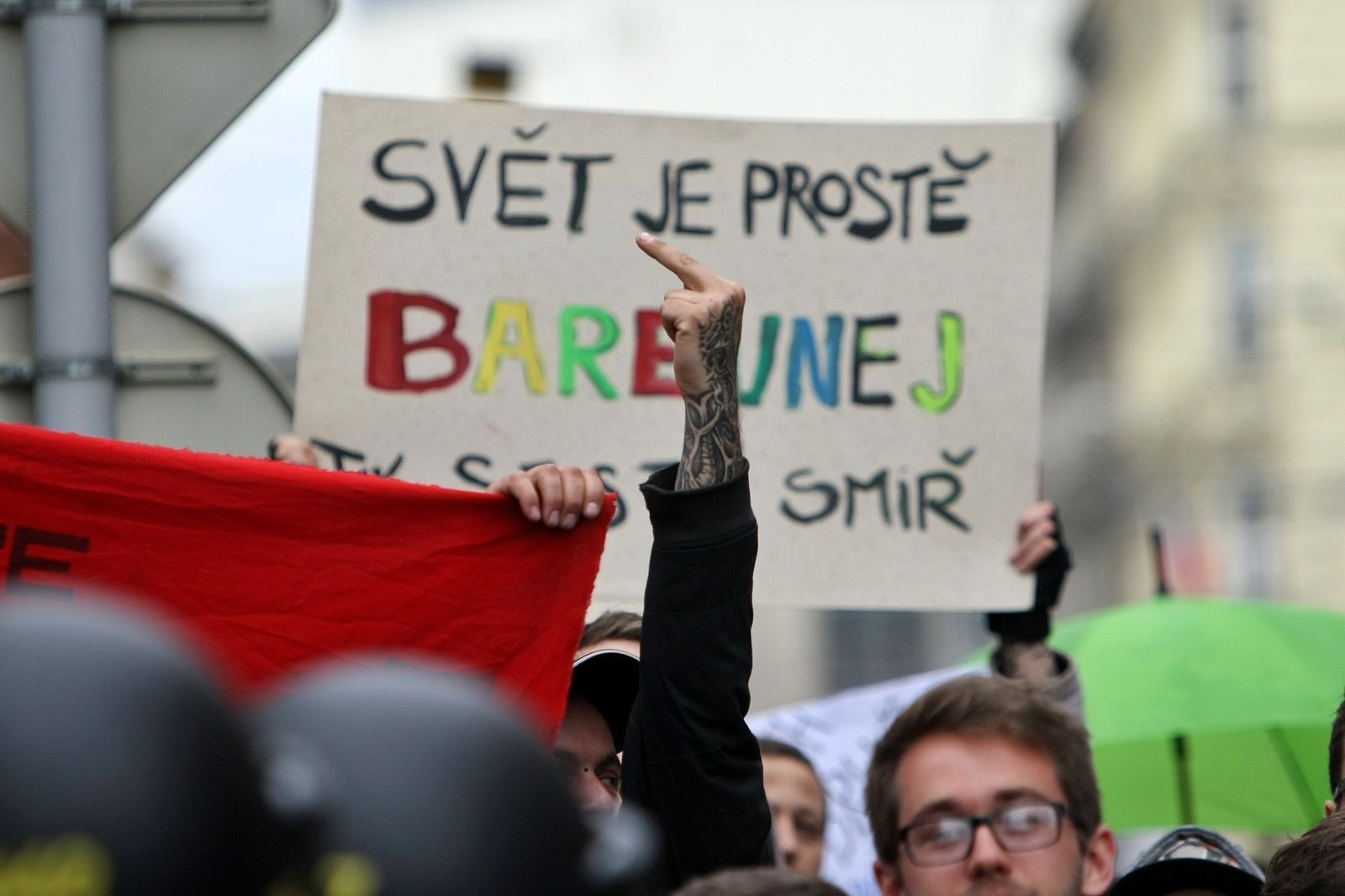 Brno blokovalo pochod neonacistů - finální foto