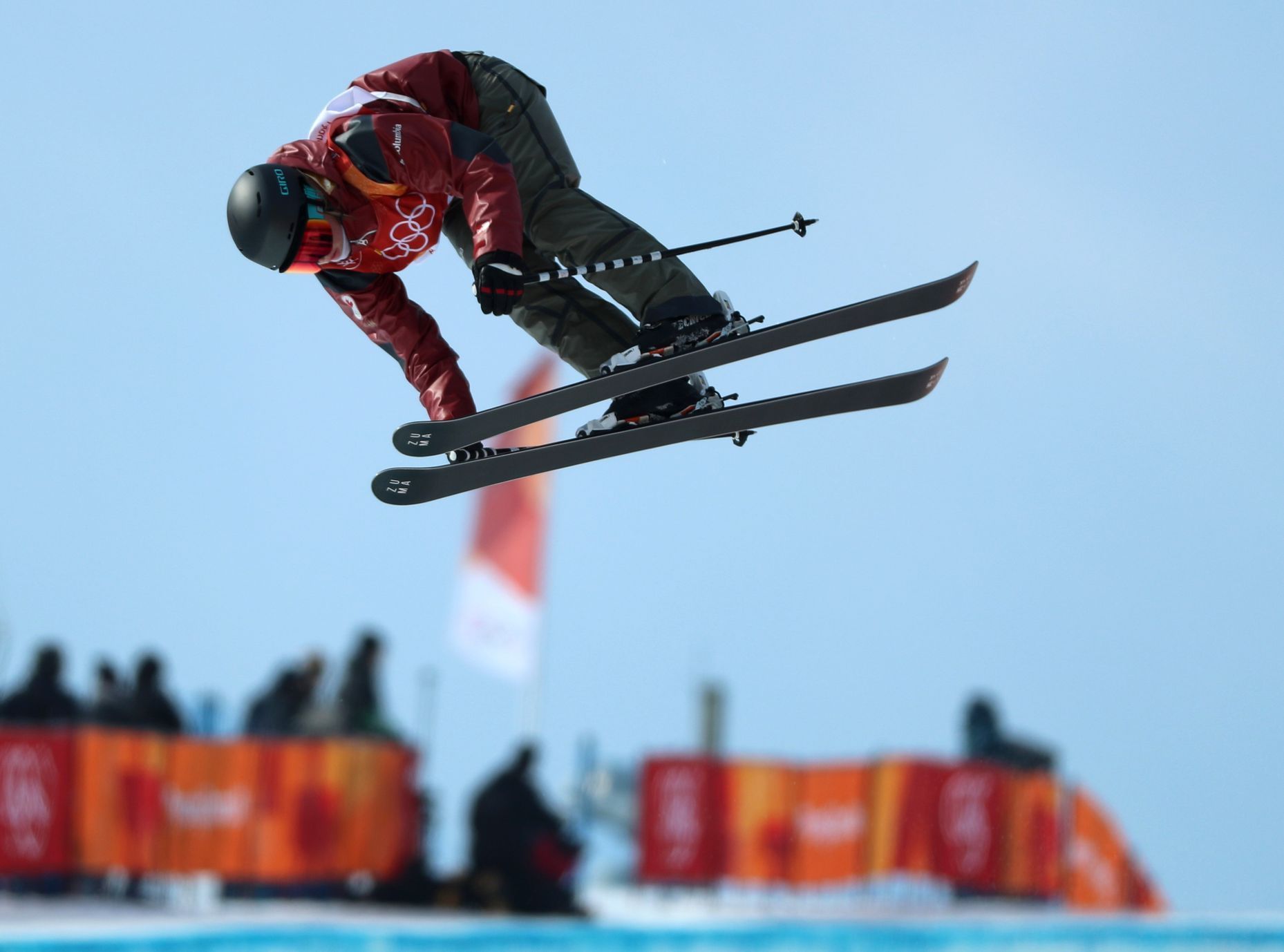 Kanadská akrobatická lyžařka Cassie Sharpeová, nová olympijská vítězka v U-rampě