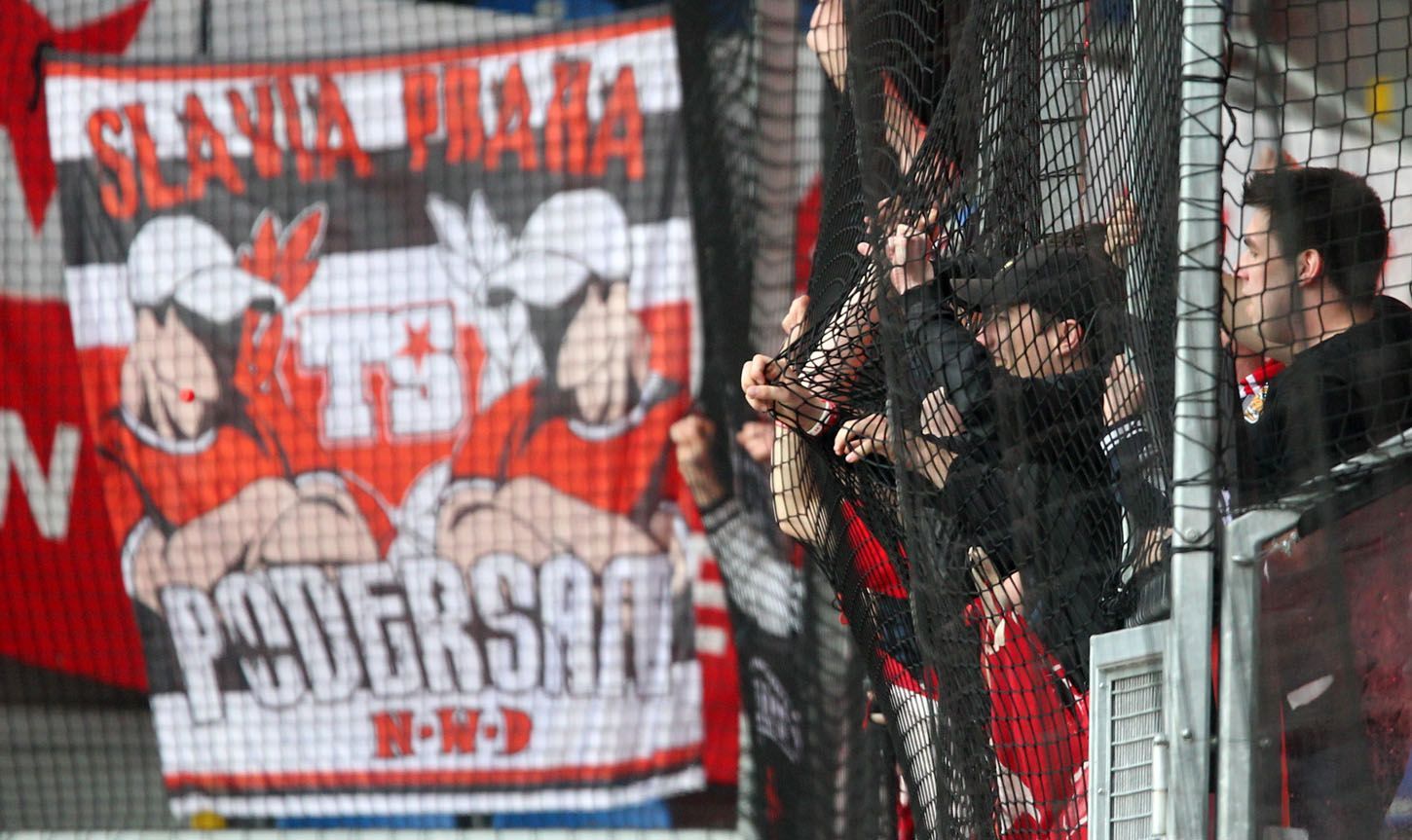 Fotbal, Gambrinus liga, Plzeň - Slavia Praha: fanoušci Slavie