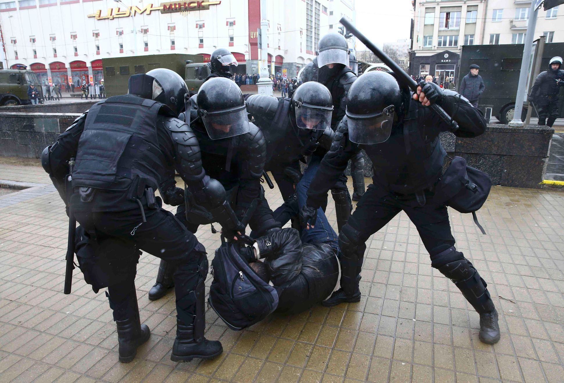 Bělorusko zatýkání opozice