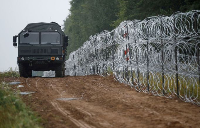 Migranti na hranicích Polska s Běloruska.