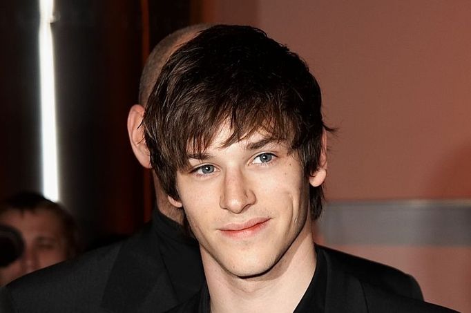 Hannibal Lecter (Gaspard Ulliel) na slavnostní premiéře filmu Hannibal - Zrození.