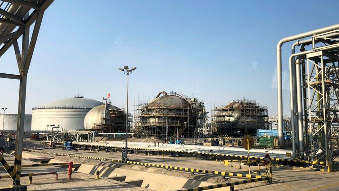 Největší světový producent ropy - saúdskoarabská společnost Saudi Aramco