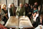 Jihlava vystavuje kopii Ďáblovy bible