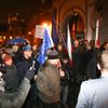 Demonstrace proti zvolení Ondráčka do čela komise pro GIBS