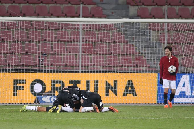 Sparta Praha - České Budějovice, radost hostů ze čtvrtého gólu