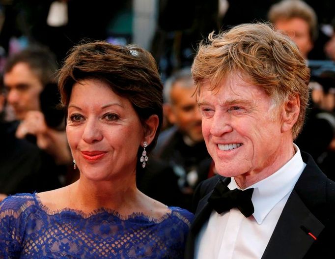 Robert Redford (R) and his wife Sibylle