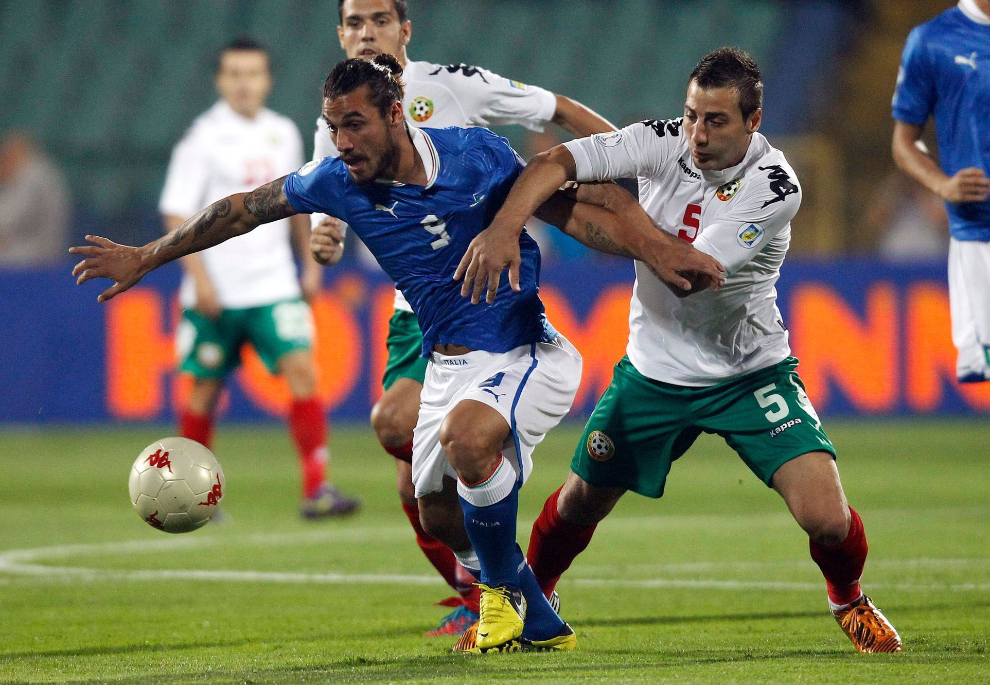 Bulharsko - Itálie (Pablo Osvaldo, Nikolaj Bodurov), kvalifikace na MS 2014