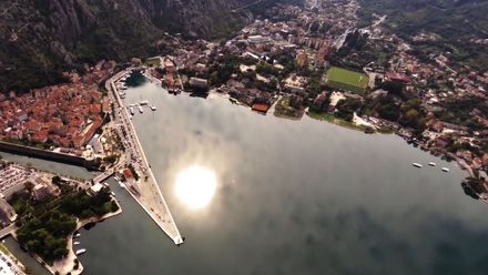 Z Jadranu do Jónského moře: Přelet přes úchvatný Kotor a kroužení nad Korfu