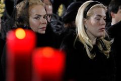 Online: Státní pohřeb i loučení s V.H. v krematoriu