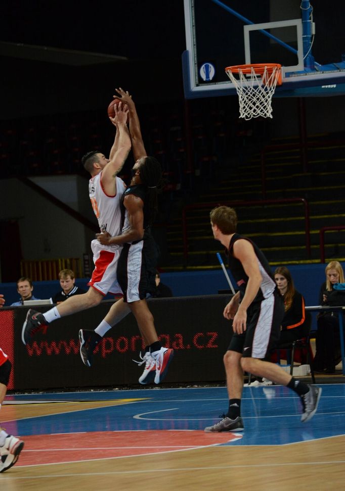 Eurocup, Nymburk - Nancy: Christian Burns (23)