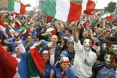 Uspějí Italové na Vestfálském stadionu?