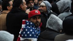 Protesty v New Yorku proti Donaldu Trumpovi, do kterých se zapojila místní jemenská komunita.