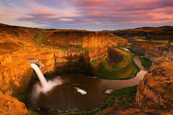 Název : Palouse Falls   Místo : USA