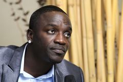 Zpěvák Akon vybuduje "bájnou Wakandu". Město bude fungovat na vlastní kryptoměně