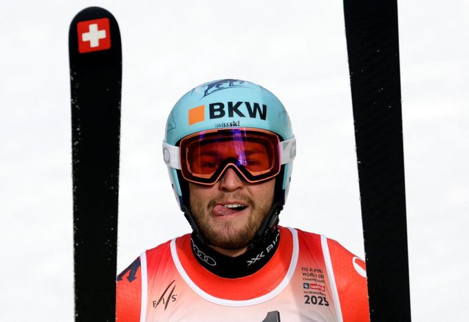 Bronzový Alexis Monney v závodě ve sjezdu mužů na MS v Saalbachu 2025