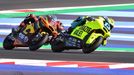 Celestino Vietti a  Augusto Fernandez v závodě Moto2 v Misanu