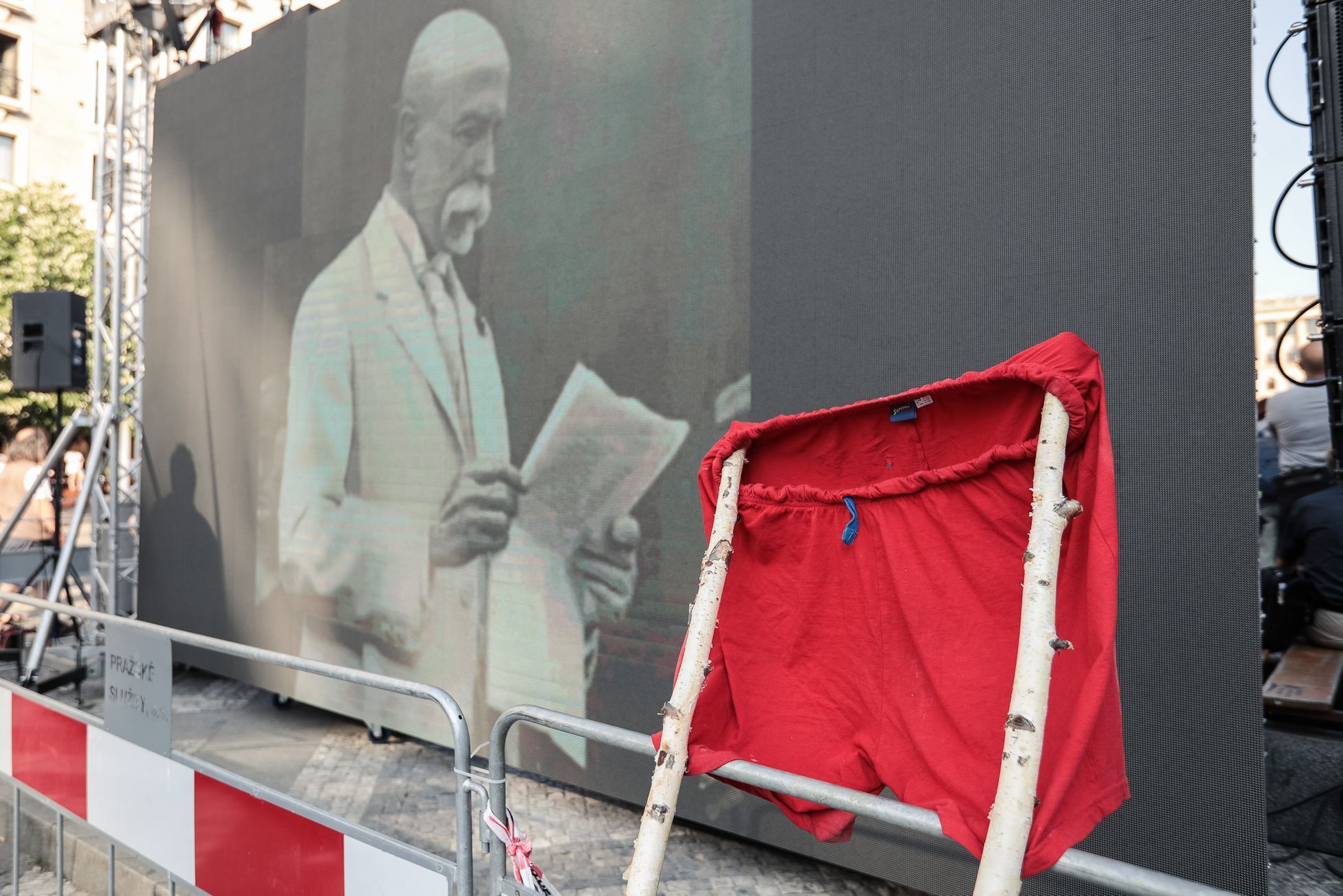 Druhá demonstrace proti Benešové a Babišovi na Václavském náměstí, Milion chvilek, 4. 6. 2019