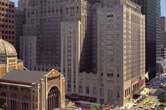 Hilton prodává věhlasný hotel Waldorf Astoria Číňanům