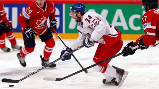 Hokej, MS 2013, Česko - Kanada: Zbyněk Irgl - Matt Read (24) a Wayne Simmonds