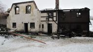V 10:30 hodin bylo požářiště předáno místní dobrovolné jednotce. Úplná likvidace požáru byla ohlášena v půl třetí odpoledne.